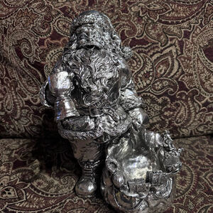 Vintage 1990s Macy’s Silver Resin Santa Candy Dish All The Trimmings 11” Tall
